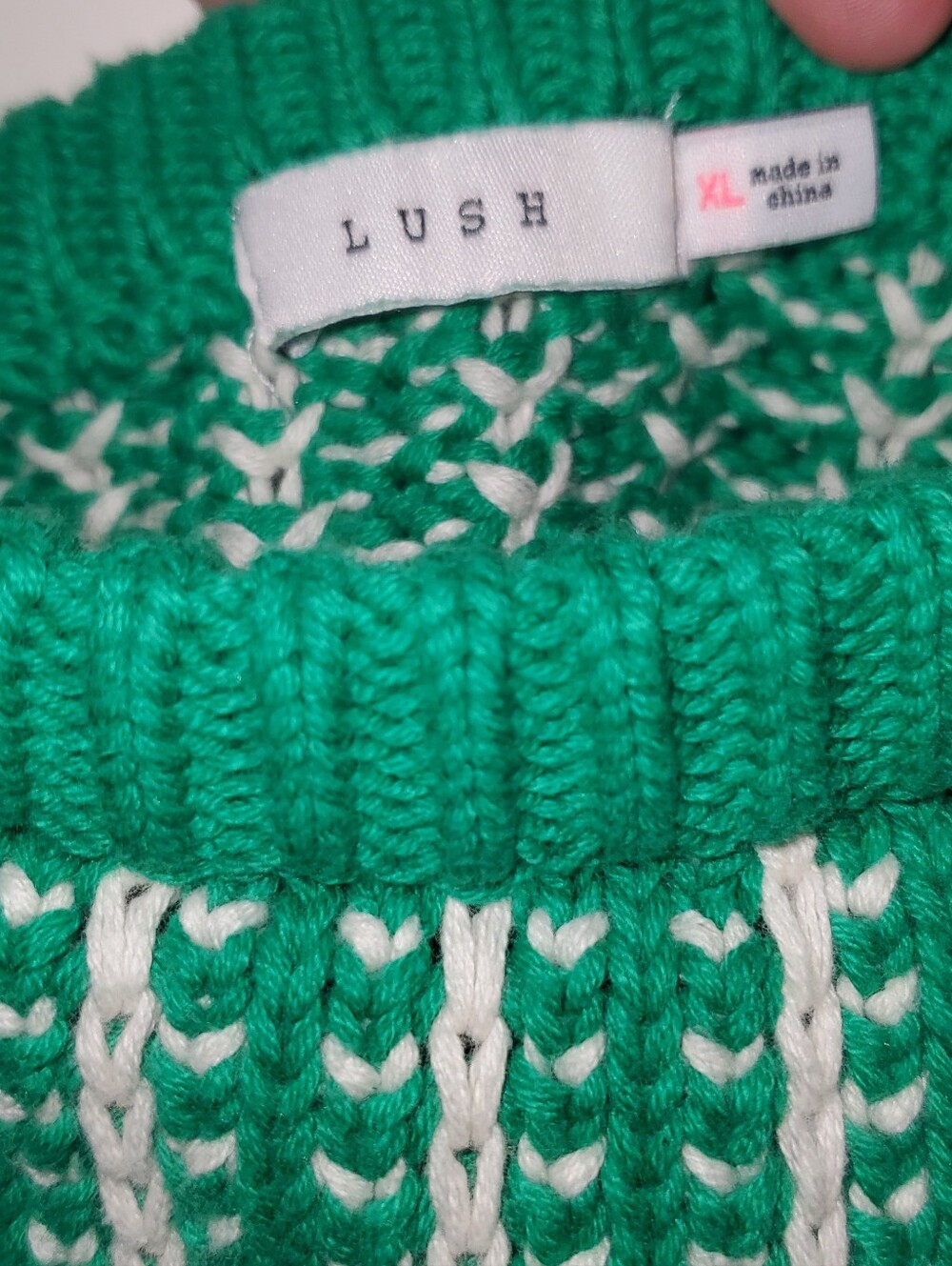 Lush XL Green and Cream Knit Crop Tank Top - Picture 4 of 5